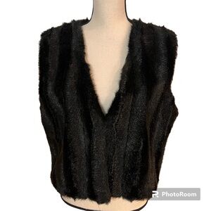Fabulous Furs Black Mink Faux Fur Hook Vest Sz-M